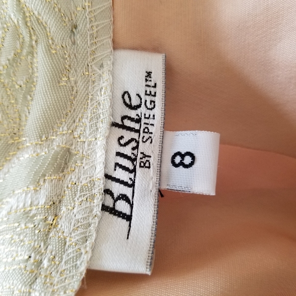 Brocade two piece suit - Picture 3 of 6